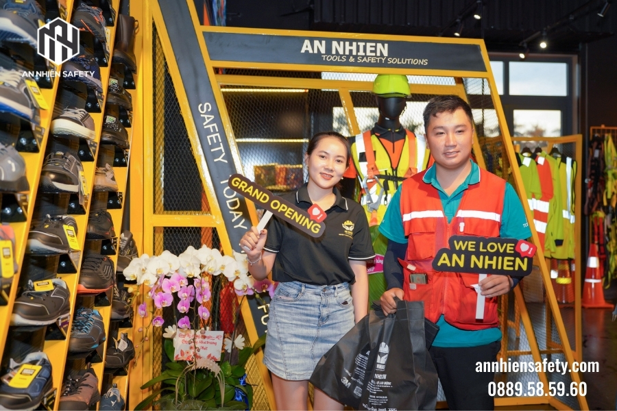 10 mẫu giày bảo hộ lao động được ưa chuộng của Safety Jogger 14 Địa chỉ mua giày bảo hộ uy tín và chất lượng tại TP.HCM