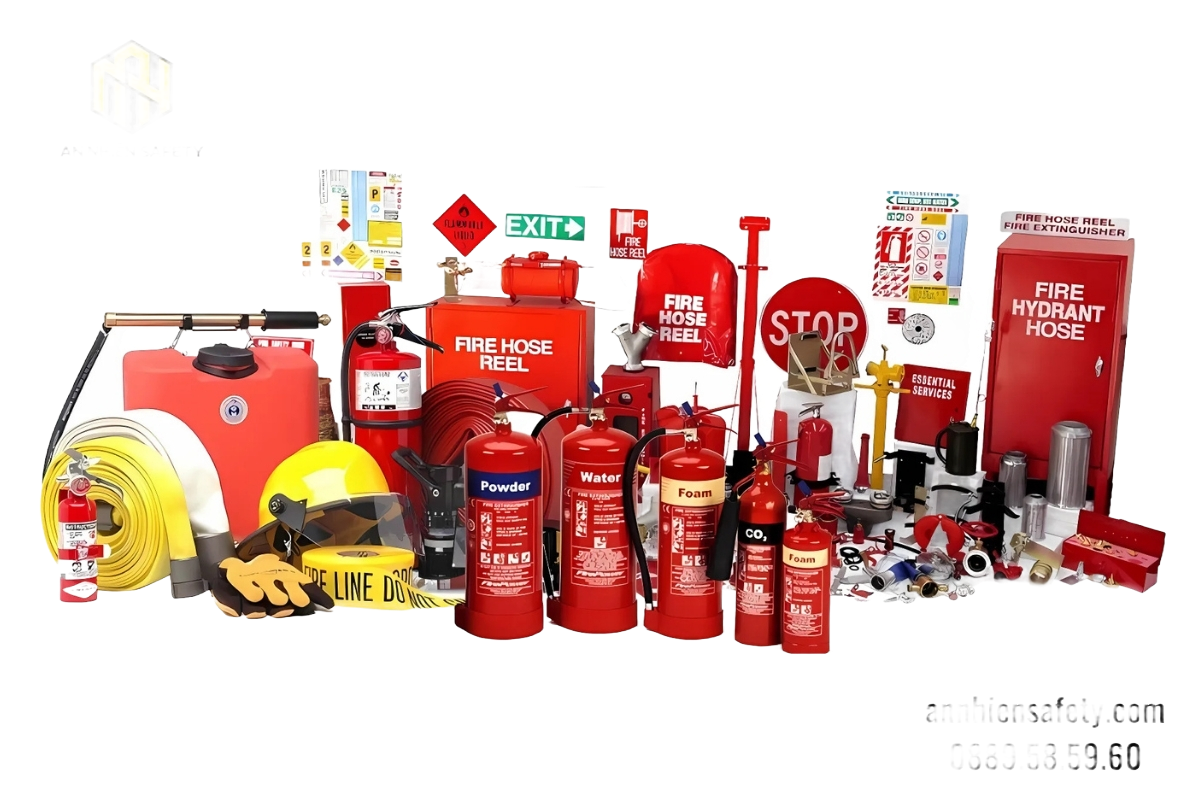 7 kỹ năng thoát hiểm khi cháy ở nhà cao tầng 6 Các thiết bị PCCC và thoát hiểm thường sử dụng cho nhà cao tầng
